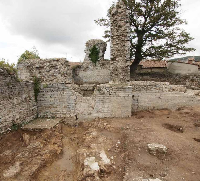 Castello di Cugnano, Italy